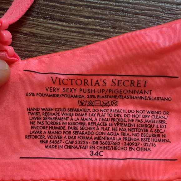 Victoria Secret Push Up Bra - Picture 6 of 10